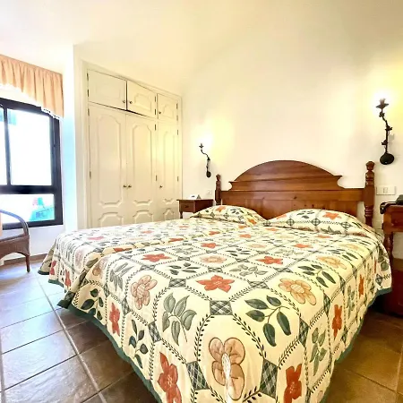 Nice Ap1, Pool Y Free Wifi In All Common Areas, Front Of The Ocean,playa Roques